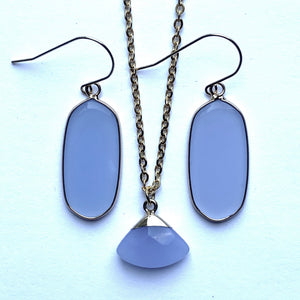 DEEP Discount $9.95 Kendra Style Blue necklace and earrings